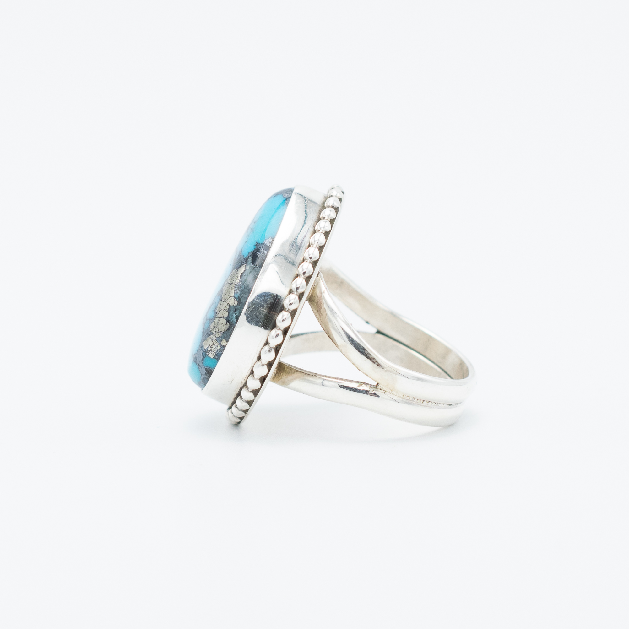 Ithaca Peak Kingman Turquoise Ring - Image 3