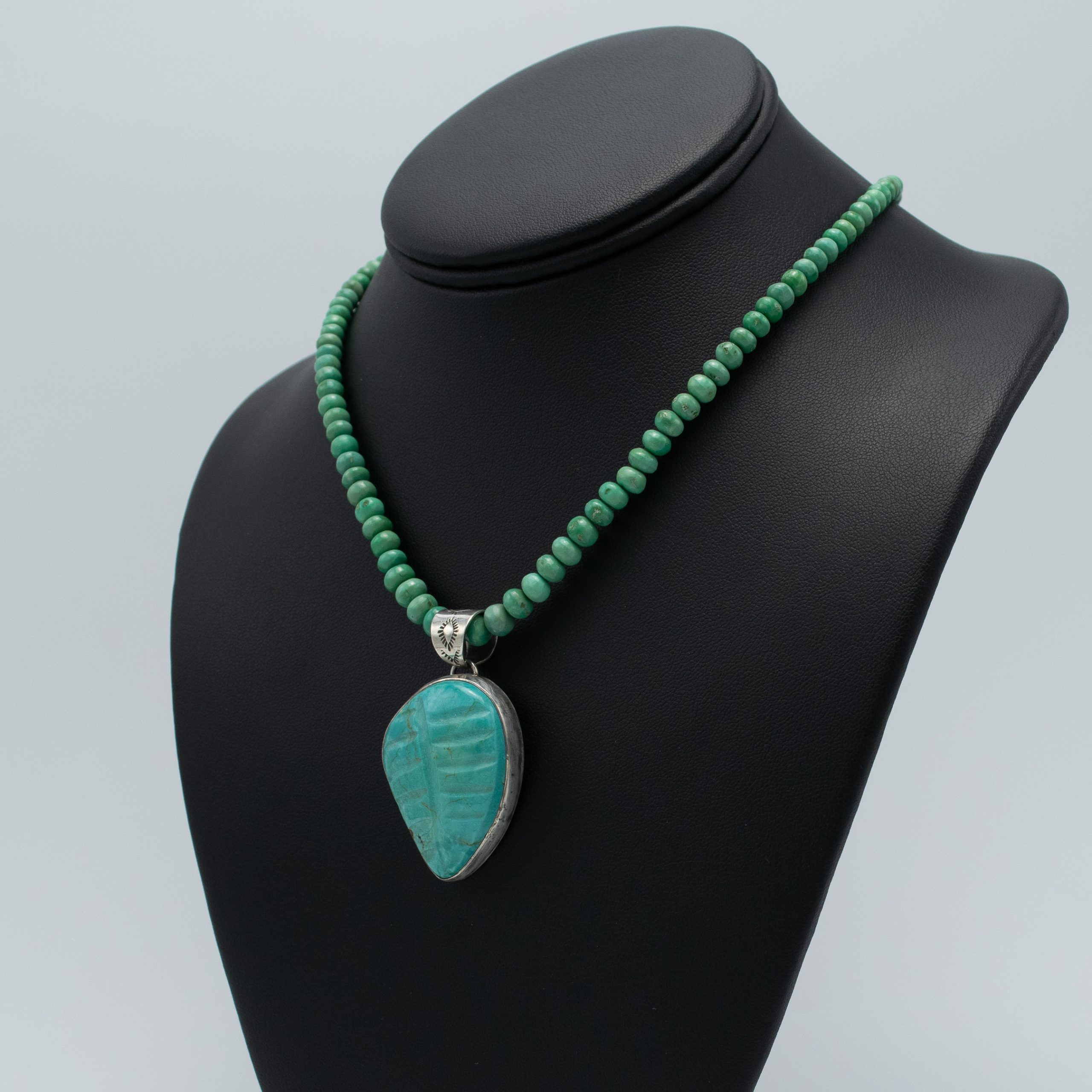 Kingman Turquoise Necklace with Carved Leaf Pendant - Image 4