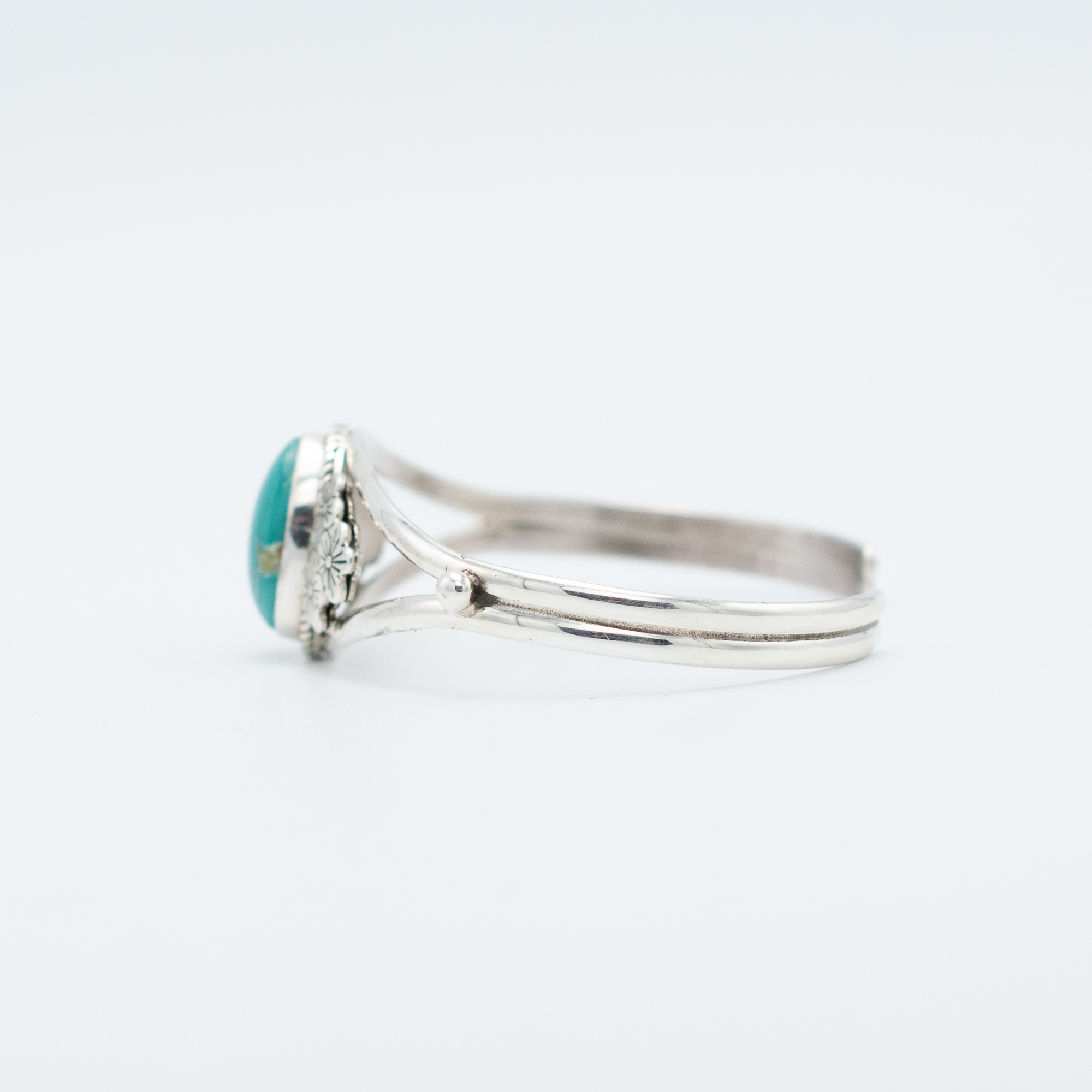 Blue Gem Turquoise Stamped Flower Bracelet - Image 4