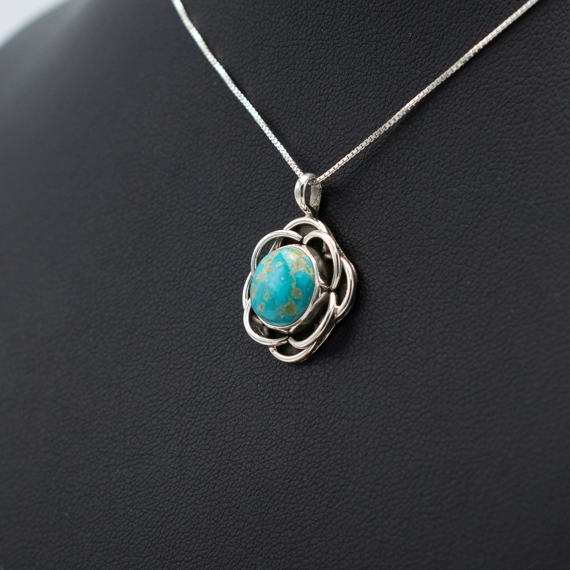 Sierra Bella Flower Petal Pendant - Image 3