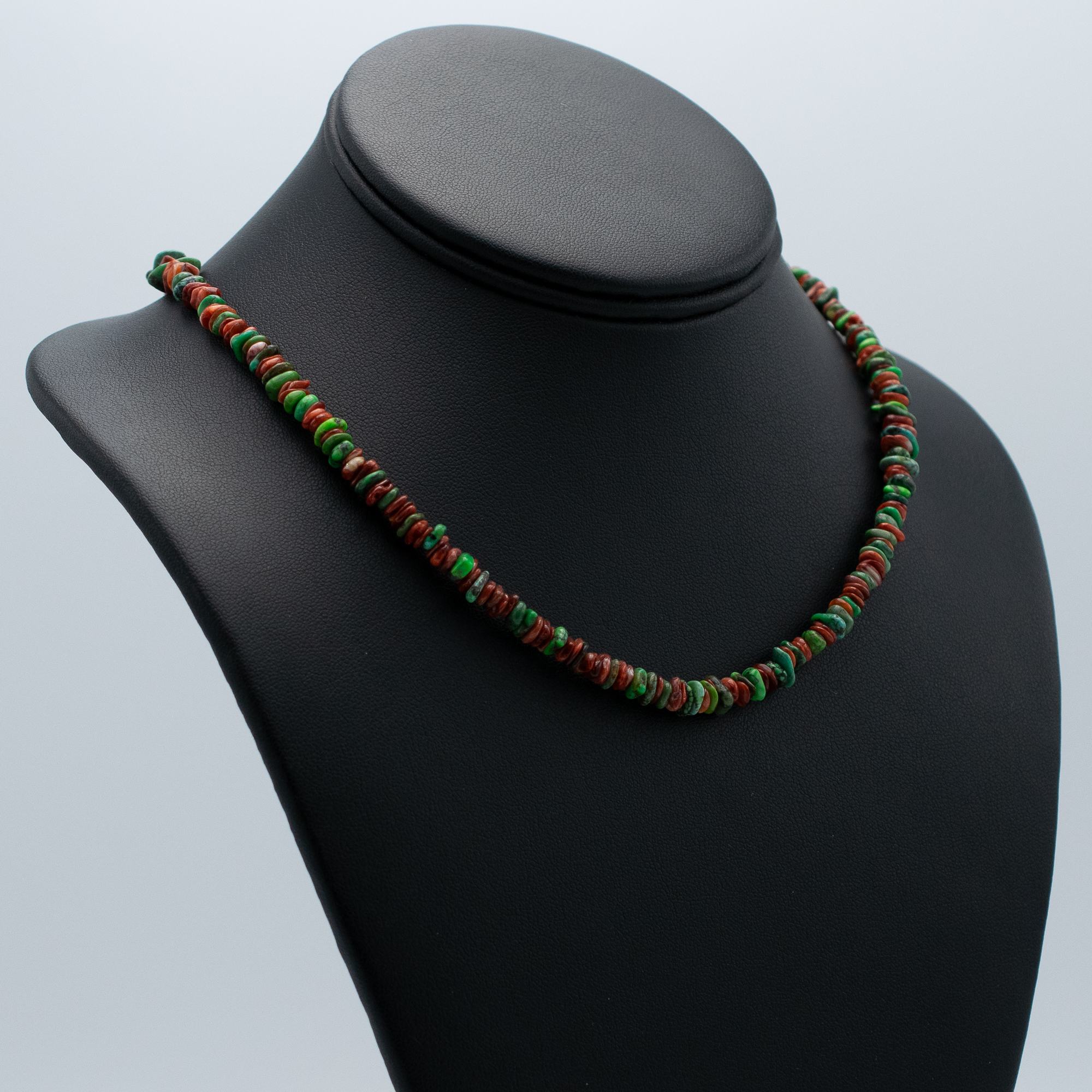 Spiny Oyster Shell & Chinese Turquoise Bead Necklace - Image 3