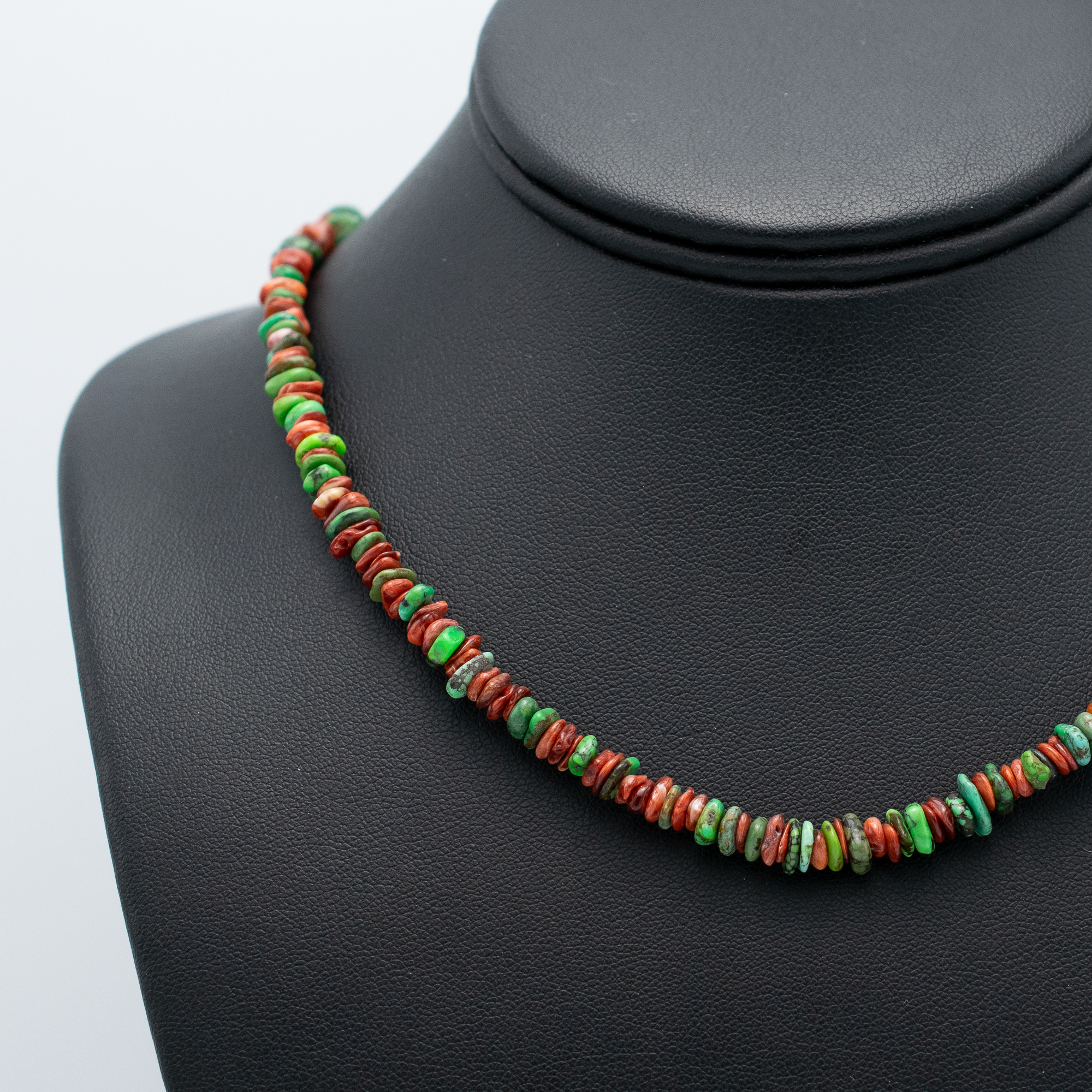 Spiny Oyster Shell & Chinese Turquoise Bead Necklace - Image 2