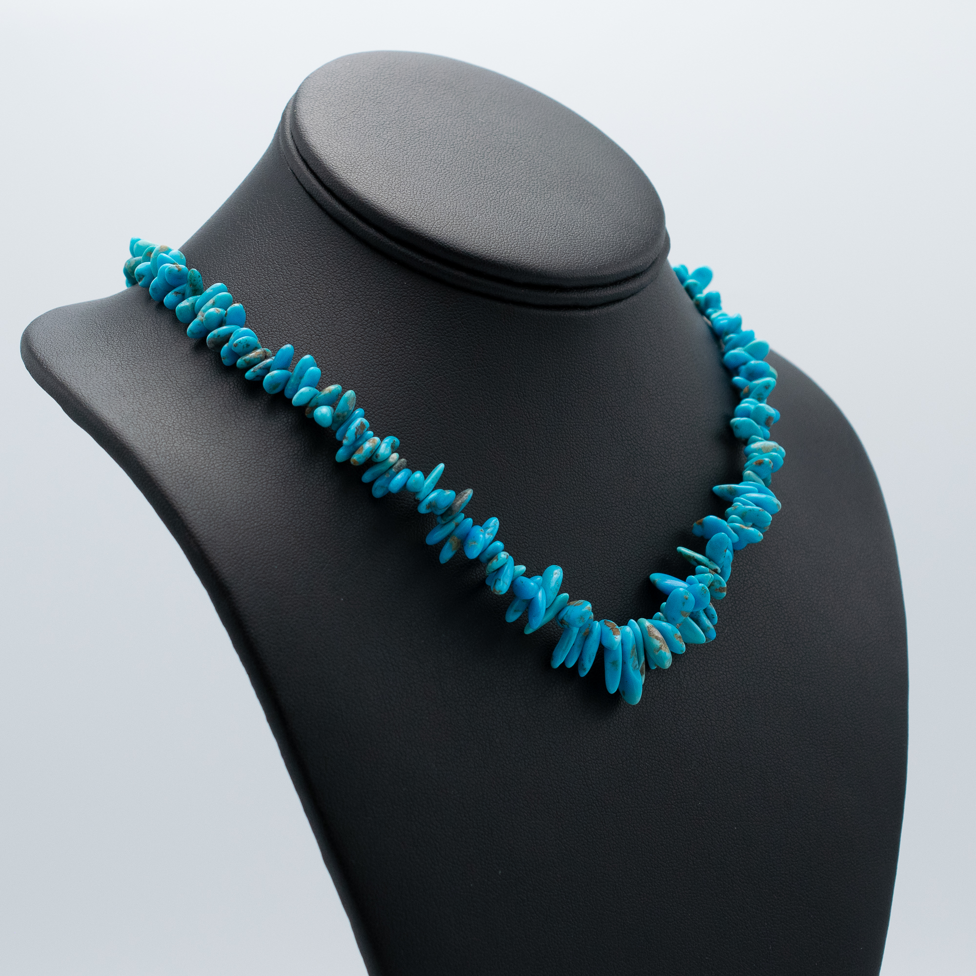 Kingman Turquoise Bead Necklace - Image 3