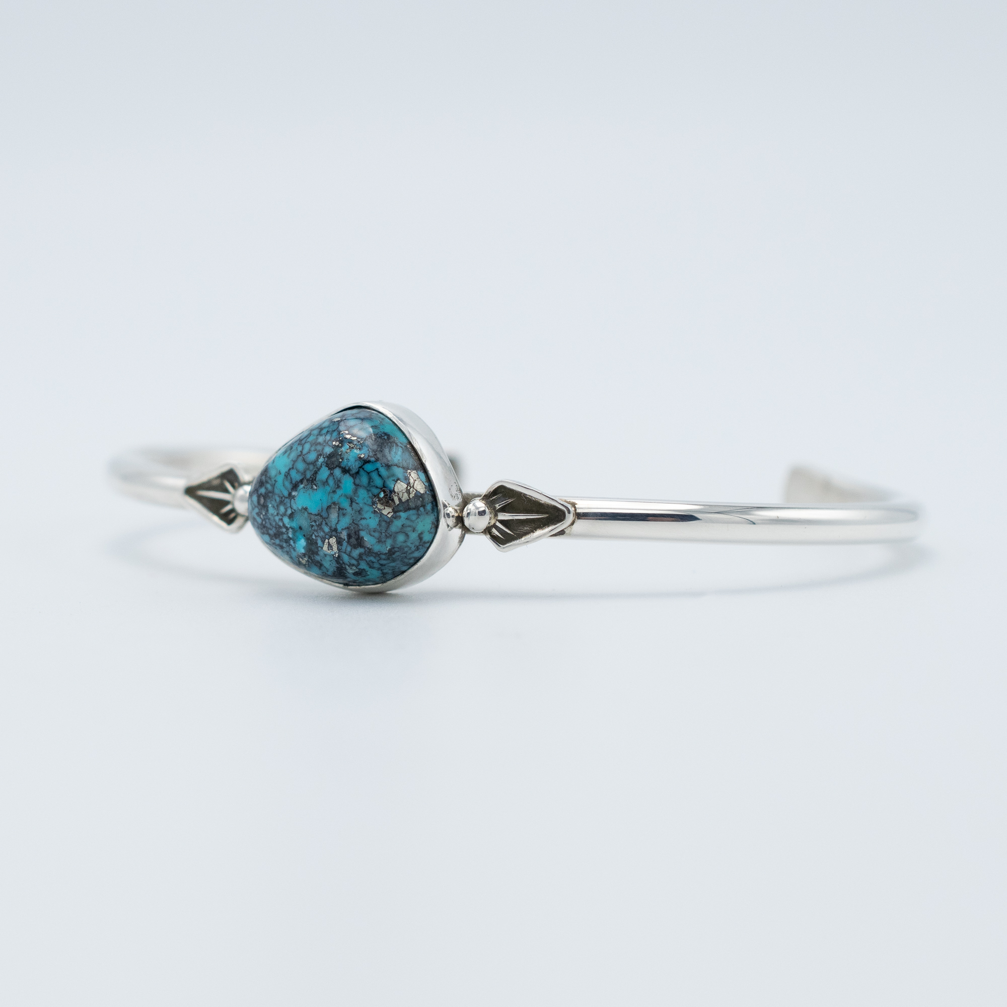 Ithaca Peak Kingman Turquoise Bracelet - Image 3