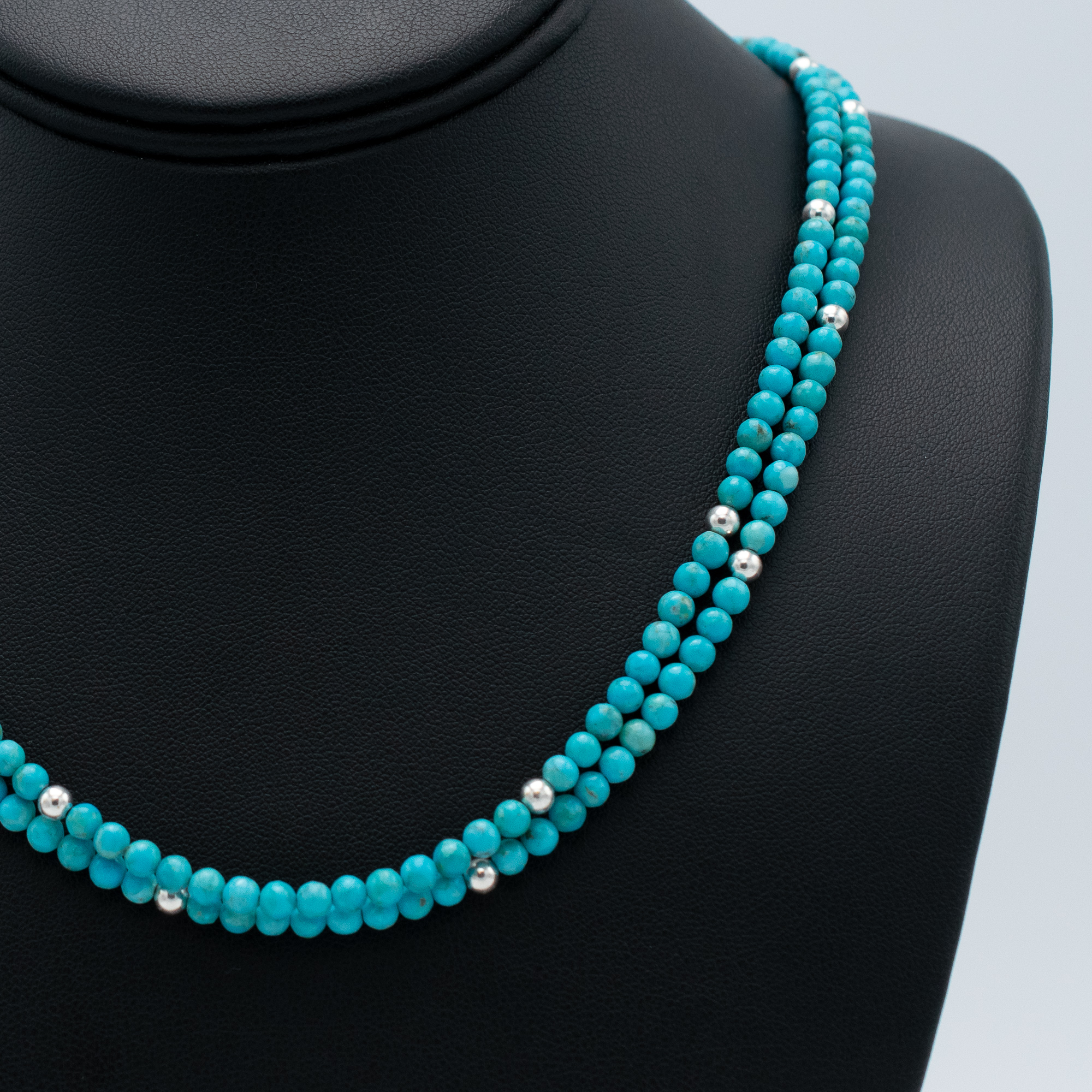 Kingman Turquoise and Silver Bead Necklace - Image 4
