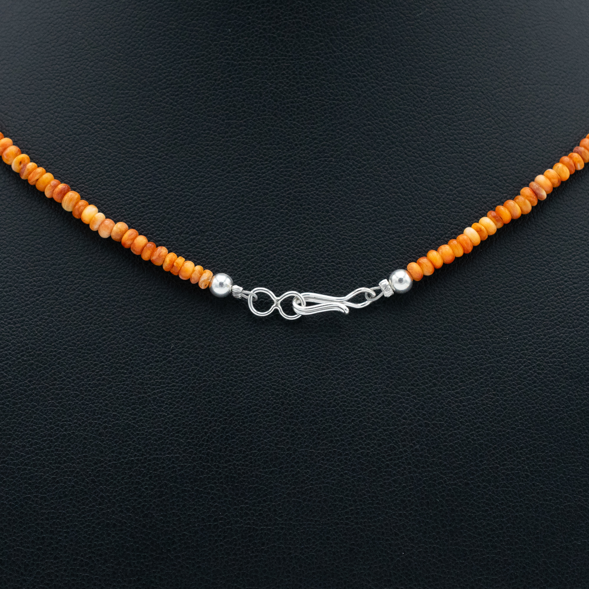 Spiny Oyster Shell Bead Necklace - Image 5