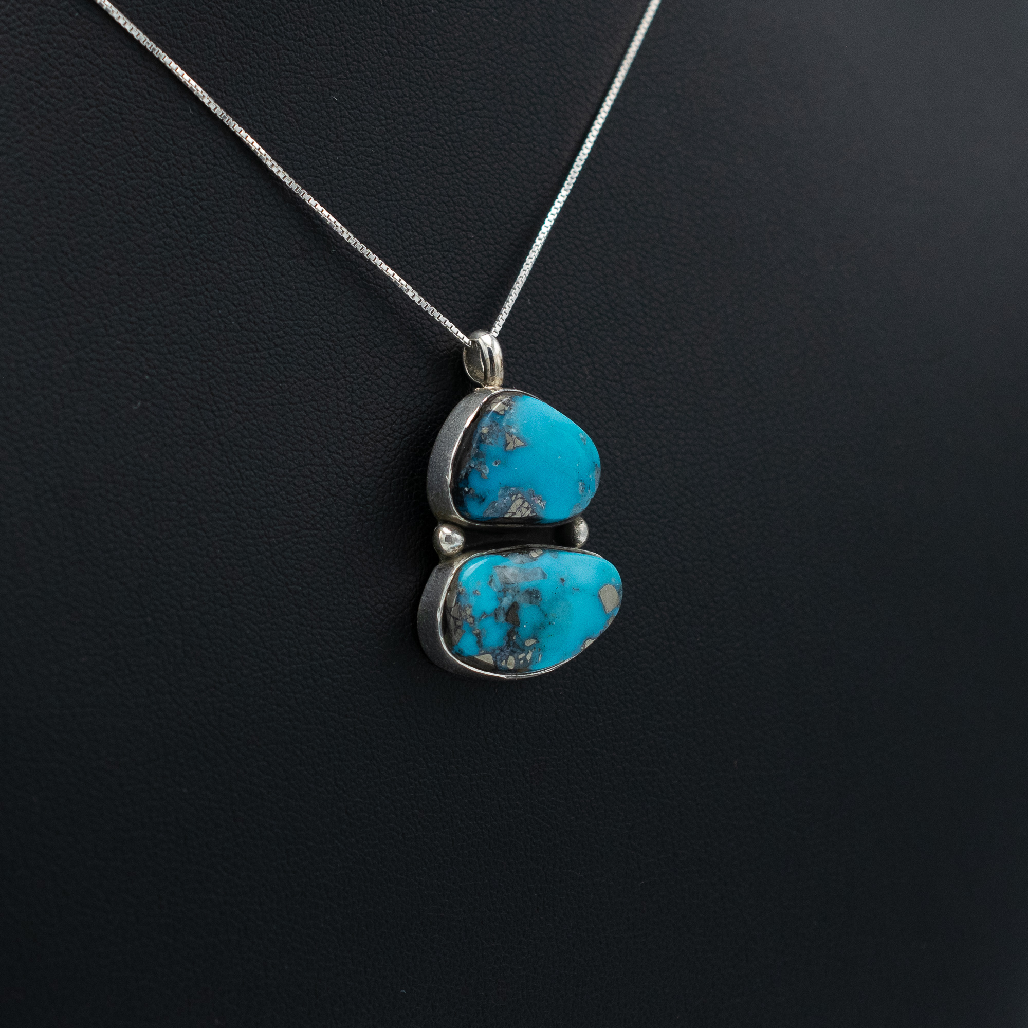 Ithaca Peak Kingman Turquoise Pendant - Image 2